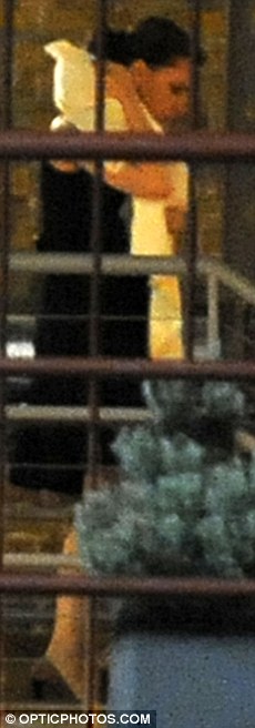 con sao,bé Harper Beckham