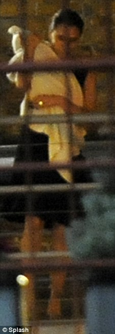 con sao,bé Harper Beckham