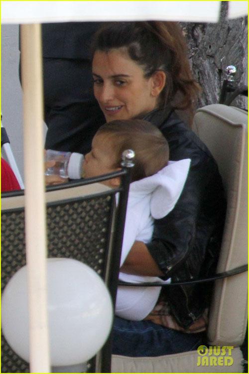 sao nhí,con sao,cậu nhóc Leo,con của Penelope Cruz