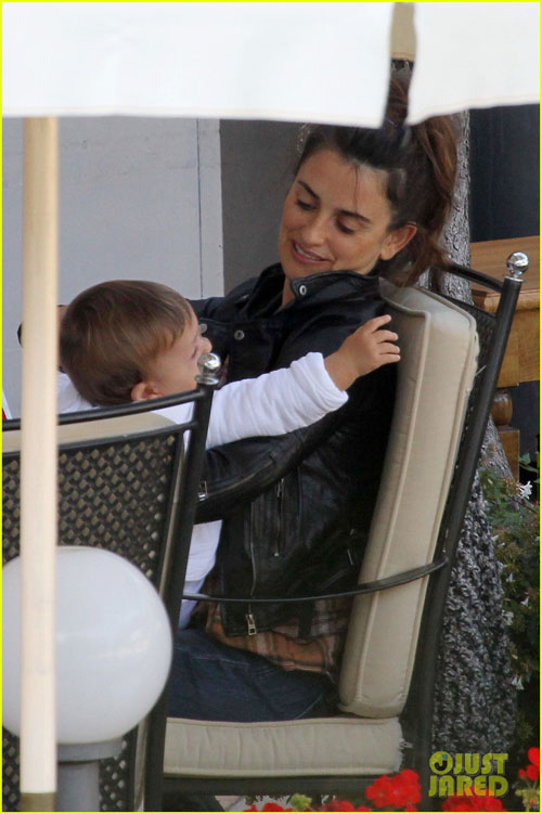 sao nhí,con sao,cậu nhóc Leo,con của Penelope Cruz