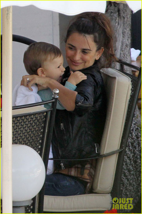sao nhí,con sao,cậu nhóc Leo,con của Penelope Cruz