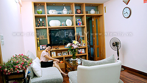 'Đột nhập' nhà mới của MC Thảo Vân