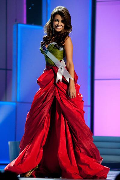 Thúy Vy,Miss World 201,hoa hậu,hoa hậu châu Á