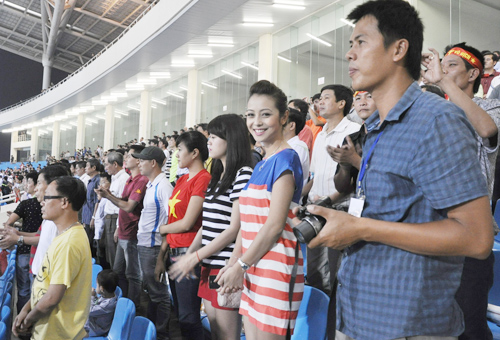 jennifer phạm,U23 Việt Nam,VFF Cup