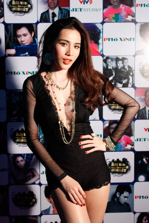 Minh Hằng,Thanh Hằng,Jennifer Phạm,Minh Hà,Thủy Tiên