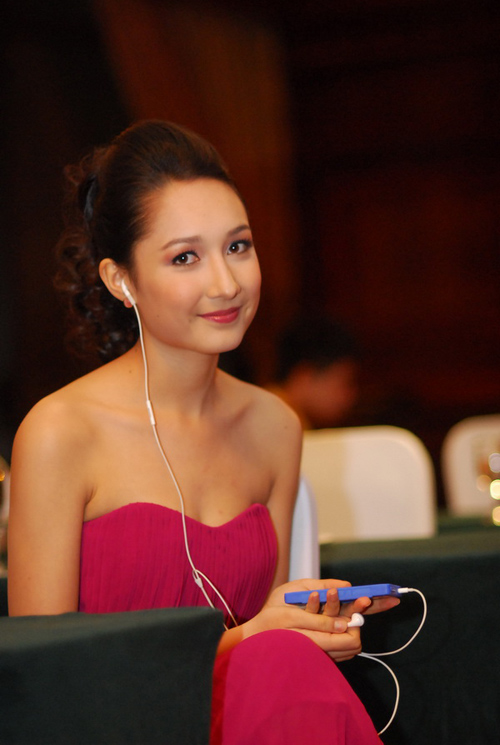 Dương Thùy Linh,Con gái Mỹ Linh,Anna Trương