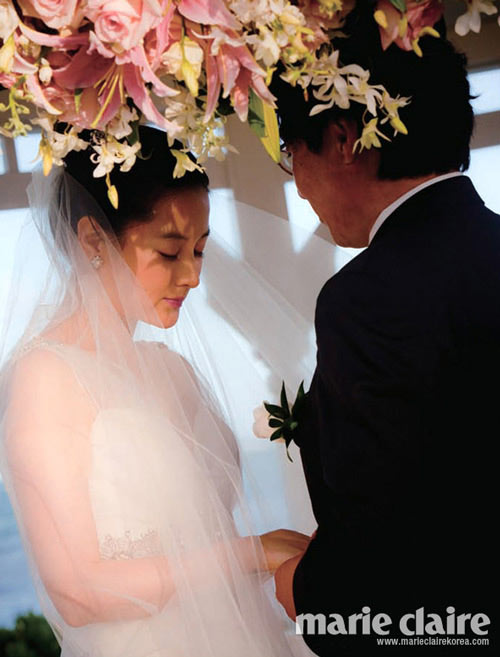 Lee Young Ae,ảnh cưới của Lee Young Ae