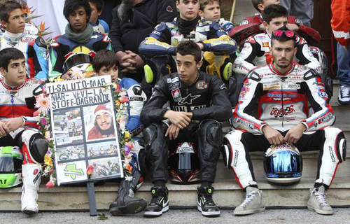 Marco Simoncelli,đua xe,tay đua,yểu mệnh,đoản mạng,đoản mệnh
