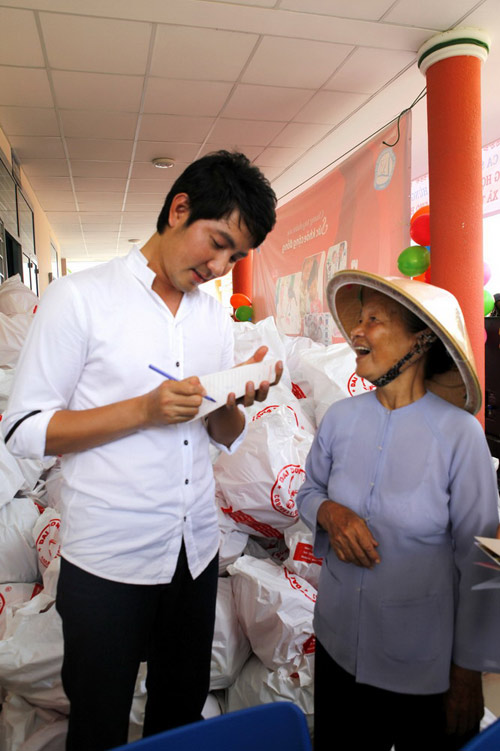 Nguyễn Phi Hùng,Hoàng Mập,chung tay vì cộng đồng