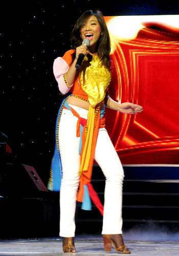 Đoan Trang,mặc đẹp,phê phán