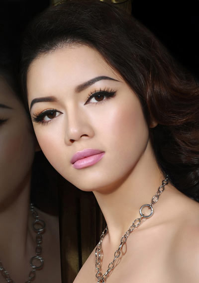 Lý Nhã Kỳ,Đại sứ Du lịch Việt Nam 2011,REAL