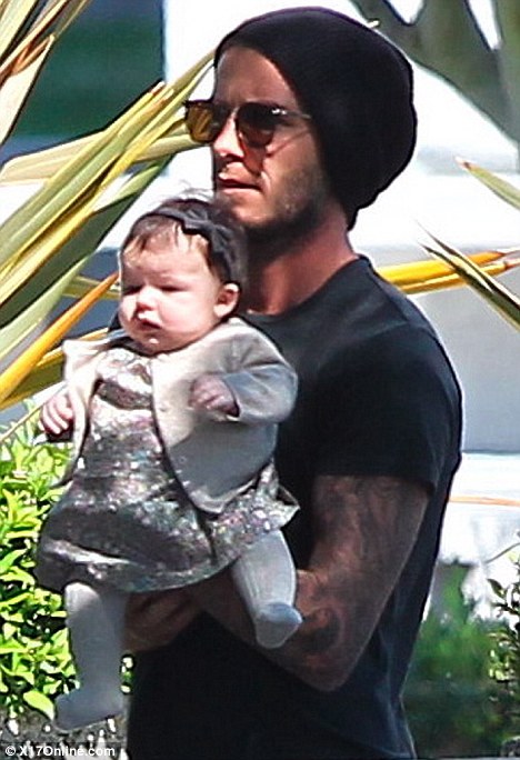 Harper,Beck-Vic,Becks,Beckham,Victoria,con,em gái