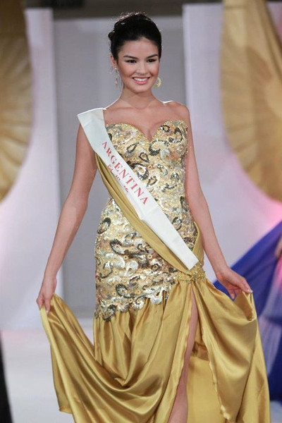 Thúy Vi,Thúy Vy,Victoria,hoa hậu,người đẹp,chân dài,thi,Miss World,model,HHTG