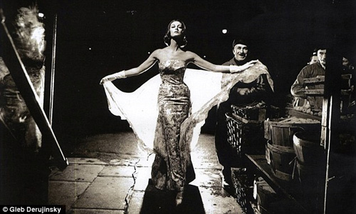 Carmen Dell' Orefice,siêu mẫu,người mẫu,Vogue