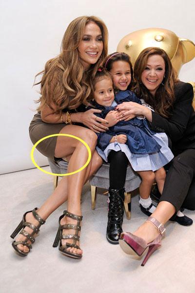 Kim,Miley,Jenifer Lopez,lộ hàng,nội y,hớ hênh