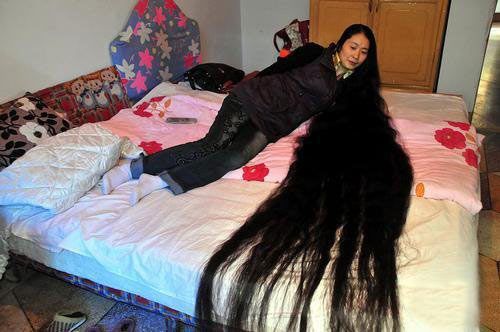 Chuyen la,chuyen la co that,chuyen la the gioi,co gai,toc dai