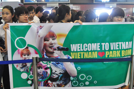 kì dị,fan,2NE1,thần tượng,nhóm nhạc hà quốc