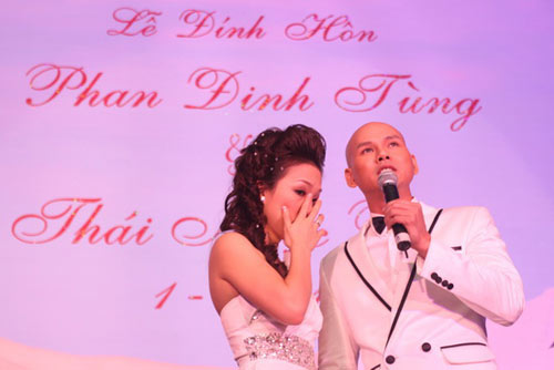 Phan Đinh Tùng,Thái Ngọc Bích,Phan Đình Tùng,PR,album,ca sỹ,ca sĩ,đính hôn