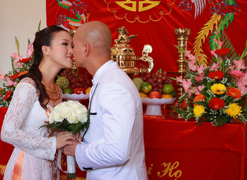 Phan Đình Tùng,ăn hỏi,học trò
