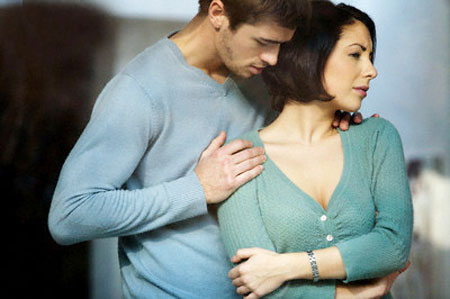 chồng,gạ gẫm,mẹ vợ,loạn luân