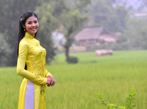 tóc,sao Việt,showbiz Việt,Trúc Diễm,Thanh Hằng,Hồ Ngọc Hà