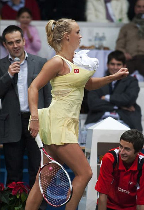 Wozniacki,tay vợt,hài hước,khoảnh khắc,tennis,quần vợt,tay vợt nữ số 1 thế giới