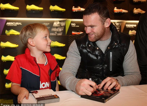 Rooney,ra DVD Rooney - Goal Machine,cỗ máy ghi bàn,bóng đá
