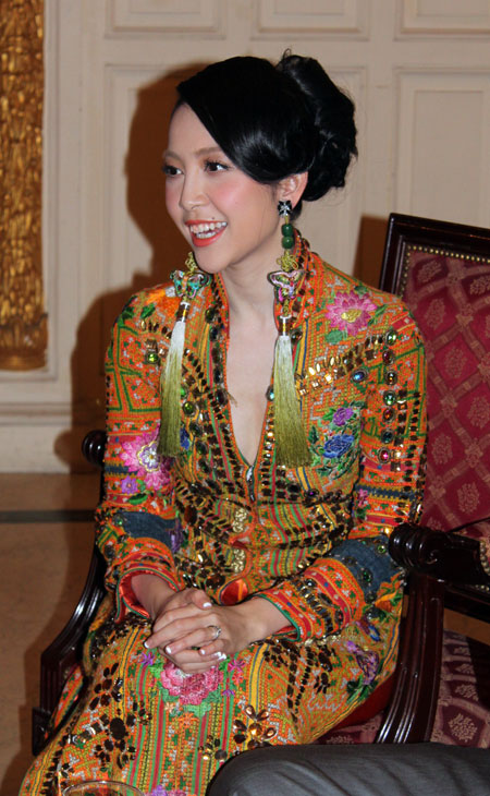 Jennifer Phạm,Linh Nga,đẹp,thời trang,cổ điển,đối lập,diễn viên múa,hoa hậu