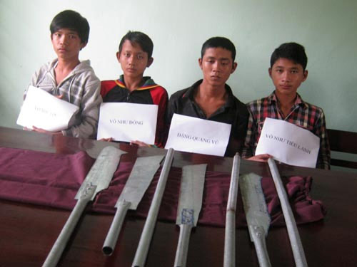Lê Văn Luyện,giết người,cướp tiệm vàng,Sống về đêm,đàn em của lê văn luyện
