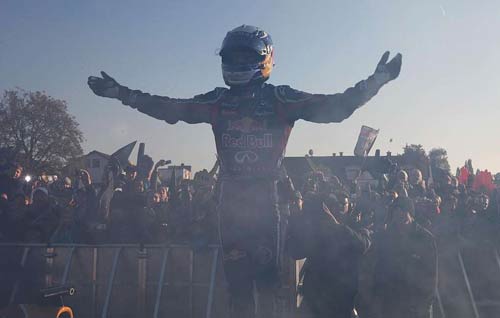 Sebastian Vettel,Vettel,đua xe,GP,tay đua,đội đua,Red Bull,Michael Schumacher