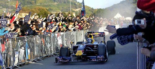Sebastian Vettel,Vettel,đua xe,GP,tay đua,đội đua,Red Bull,Michael Schumacher