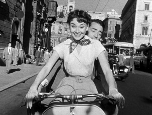 Chiếc váy ren,nổi tiếng,Audrey Hepburn,Oscar 1954,bán đấu giá 