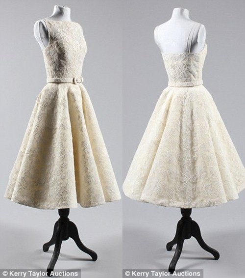 Chiếc váy ren,nổi tiếng,Audrey Hepburn,Oscar 1954,bán đấu giá 