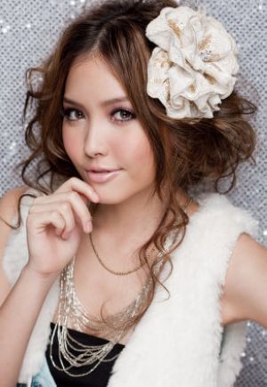 Kim Hye Soo,trang điểm,cô dâu,sao Hàn