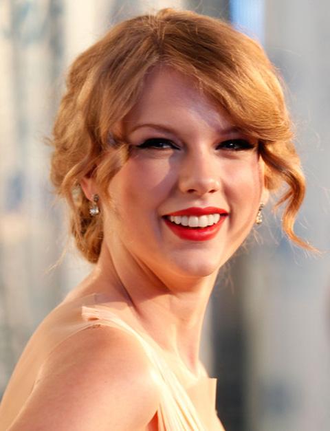 Taylor Swift,người khốn khổ,cạnh tranh,diễn viên,vai diễn