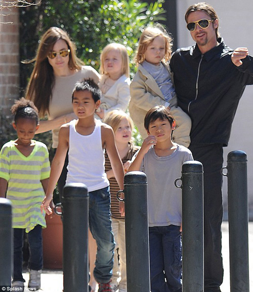 Pax Thiên,Angelina Jolie,Brad Pitt,ngôi sao,siêu sao,diễn viên,minh tinh,màn bạc,Hollywood