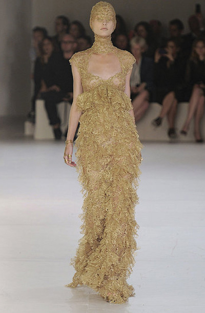 Sarah Burton,Giambattista Valli,hay Marc Jacobs,nhà thiết kế,thời trang,ấn tượng