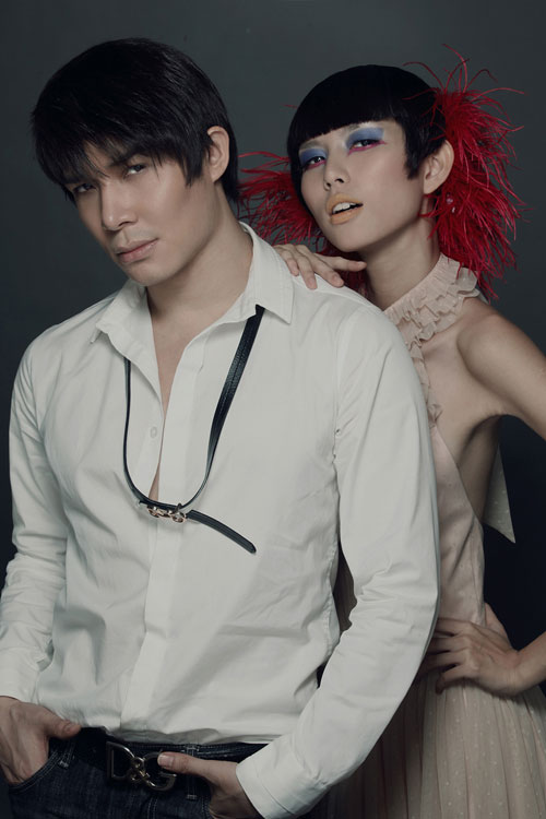 Thùy Dương,Hoàng Oanh,Việt Nam' Next Top Model,5 tỷ đồng,bồi thường,người mẫu