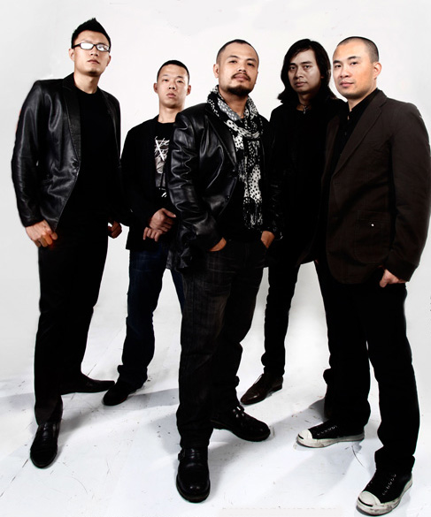Trần Lập,bức tường,Rock band,nhóm nhạc,showbiz,dởm dởm