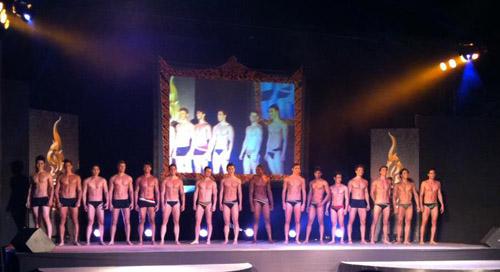 Lê Khôi Nguyên, Mister International 2011,top 5,người mẫu nam