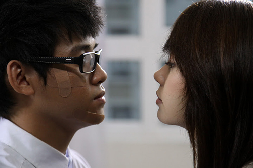 Minh Hằng,Lệ phí tình yêu,phim tết 2012,Huy Khánh,Phùng Ngọc Huy,Tường Vy,Ngọc Quyên