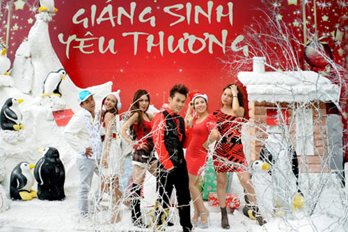 Nguyên Vũ,ca sĩ,Noel,giáng sinh,Noel 2011,Thúy Khanh,mỹ nữ