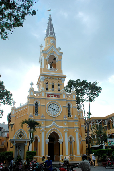 noel,giáng sinh,noel 2011,giáng sinh 2011,nhà thờ