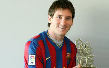 cầu thủ,bóng đá,hưởng lương cao,Ronaldo,Messi,Samuel Eto’o,Carlos Tevez,Adebayo,Ibrahimovi