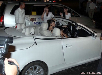 hở hang,Audi,Mercerdes,Lexus,Jaguar,xe sang,siêu xe,showbiz