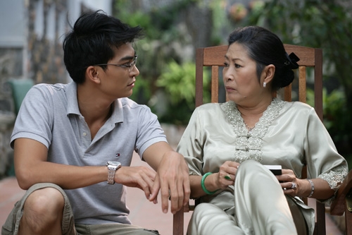 hài hước,bám váy mẹ,chàng trai,đẹp trai,gia đình,vợ chồng,giới trẻ