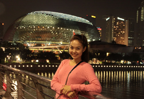 Minh Hằng,Lệ phí tình yêu,ca sĩ,du lịch,Singapore