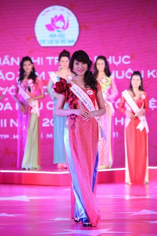 Hoa hậu Các Dân tộc Việt Nam,các dân tộc,hoa hậu,Trương Thị May,tài năng,từ thiện