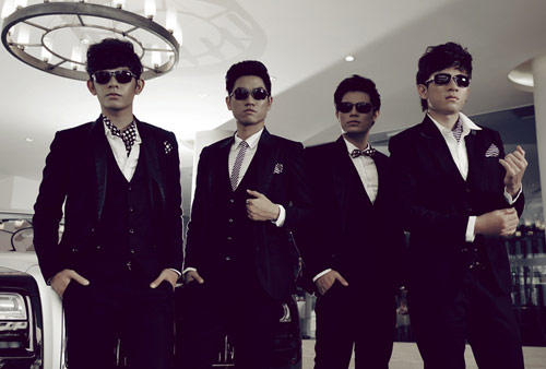 200 diễn viên,quần chúng,V.Music,single,nhóm nhạc