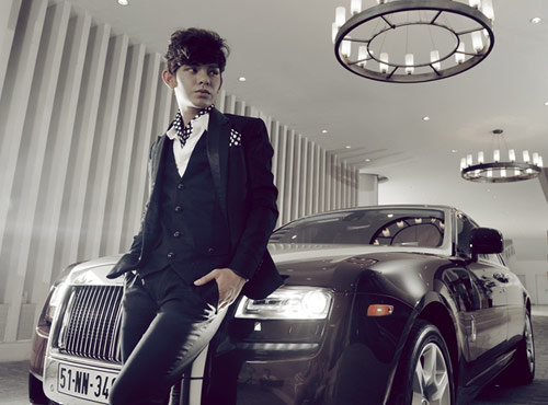 200 diễn viên,quần chúng,V.Music,single,nhóm nhạc